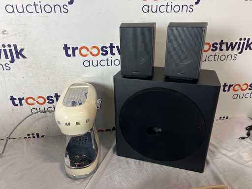 Samsung Luidsprekers + SMEG Koffiezetapparaat