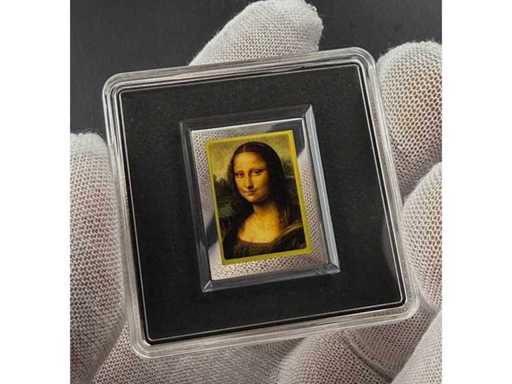 Elegant 1/500 oz gold note as a gift idea for art collectors, numismatists and gold fans