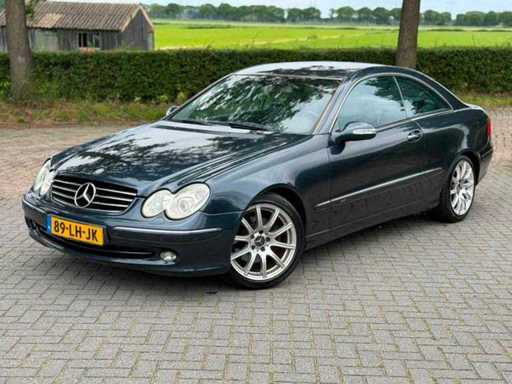 Mercedes-Benz CLK-class Coupé CLK320 Elegance 89-LH-JK 