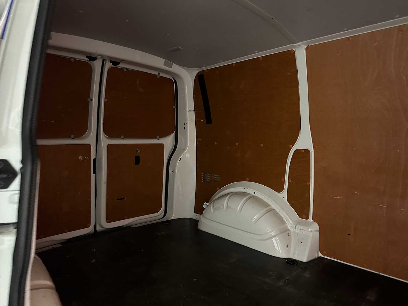 Volkswagen Transporter 2.0 TDI L1H1 28 90pk 2021, VLF-37-F Bedrijfswagen