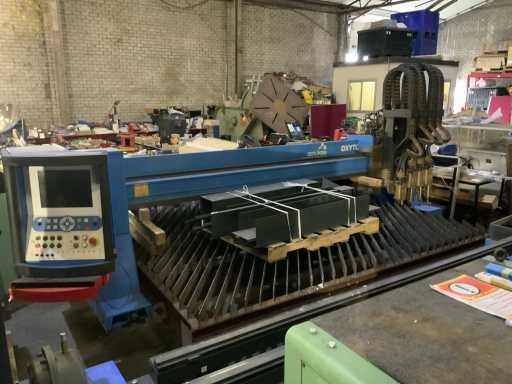 2006 Oerlicon 30 HPC Oxy-fuel fire cutting machine