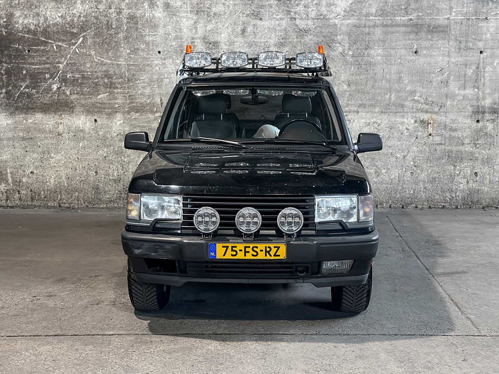 Land Rover Range Rover 4.6 V8 HSE 223pk 1995, 75-FS-RZ