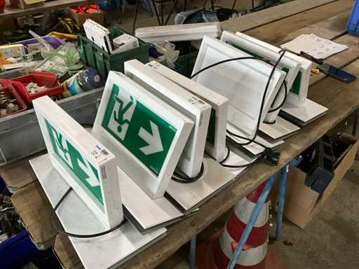 Chubb Emergency Lighting (7x)