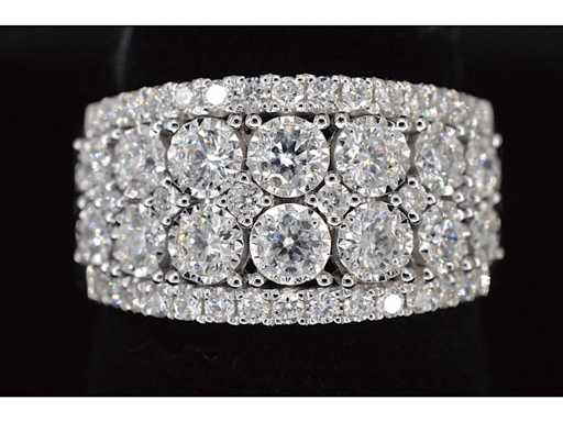 Witgouden pavé ring met diamanten