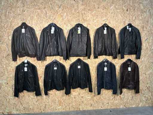 Jachete din piele Goosecraft (10x)