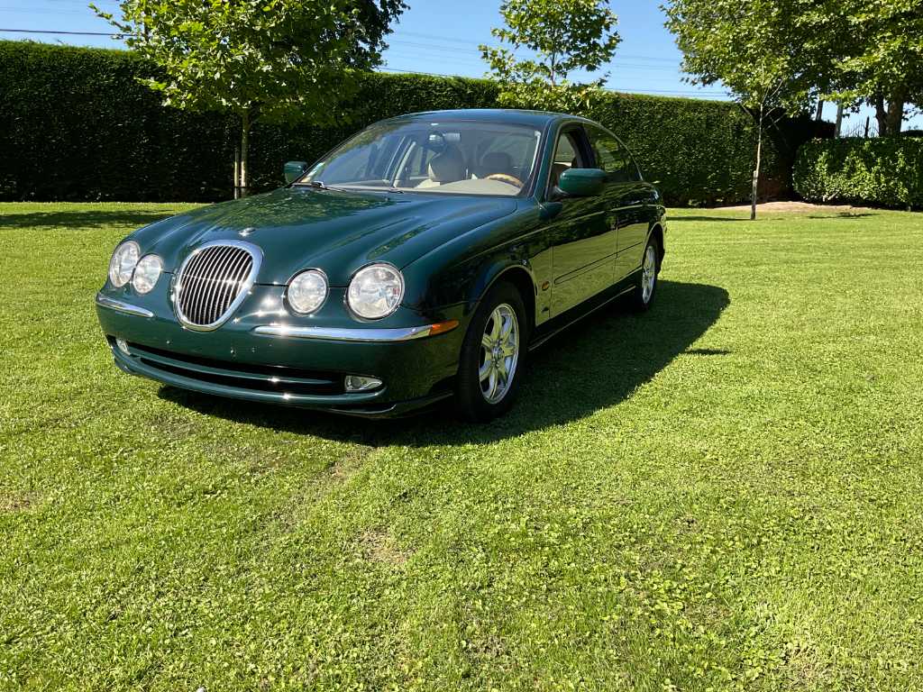 Jaguar S-TYPE V6