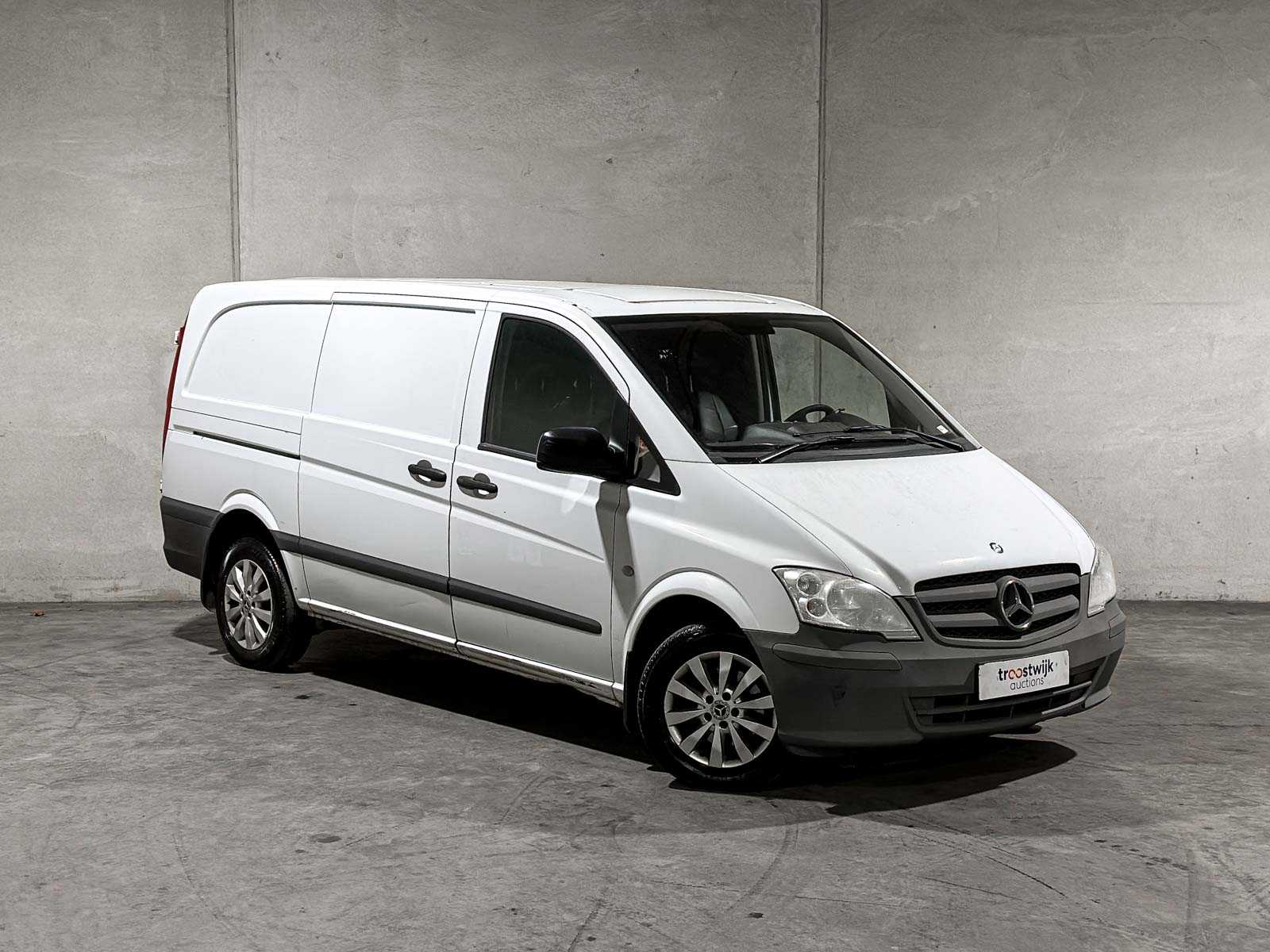 Mercedes-Benz Vito 110 CDI 320 Functional Laag (Origineel-NL) Bedrijfswagen, 3-VRB-35
