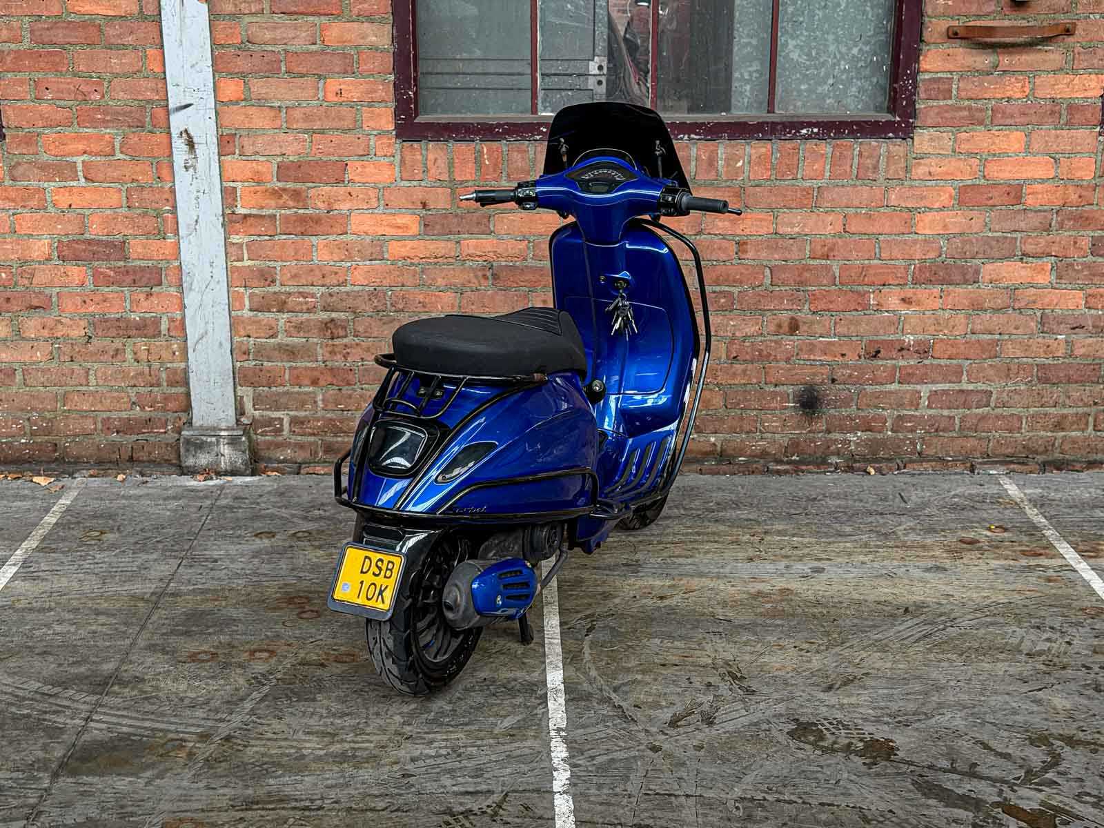 Piaggio Vespa Sprint 4T Sport -CUSTOM- Roller, DSB-10-K
