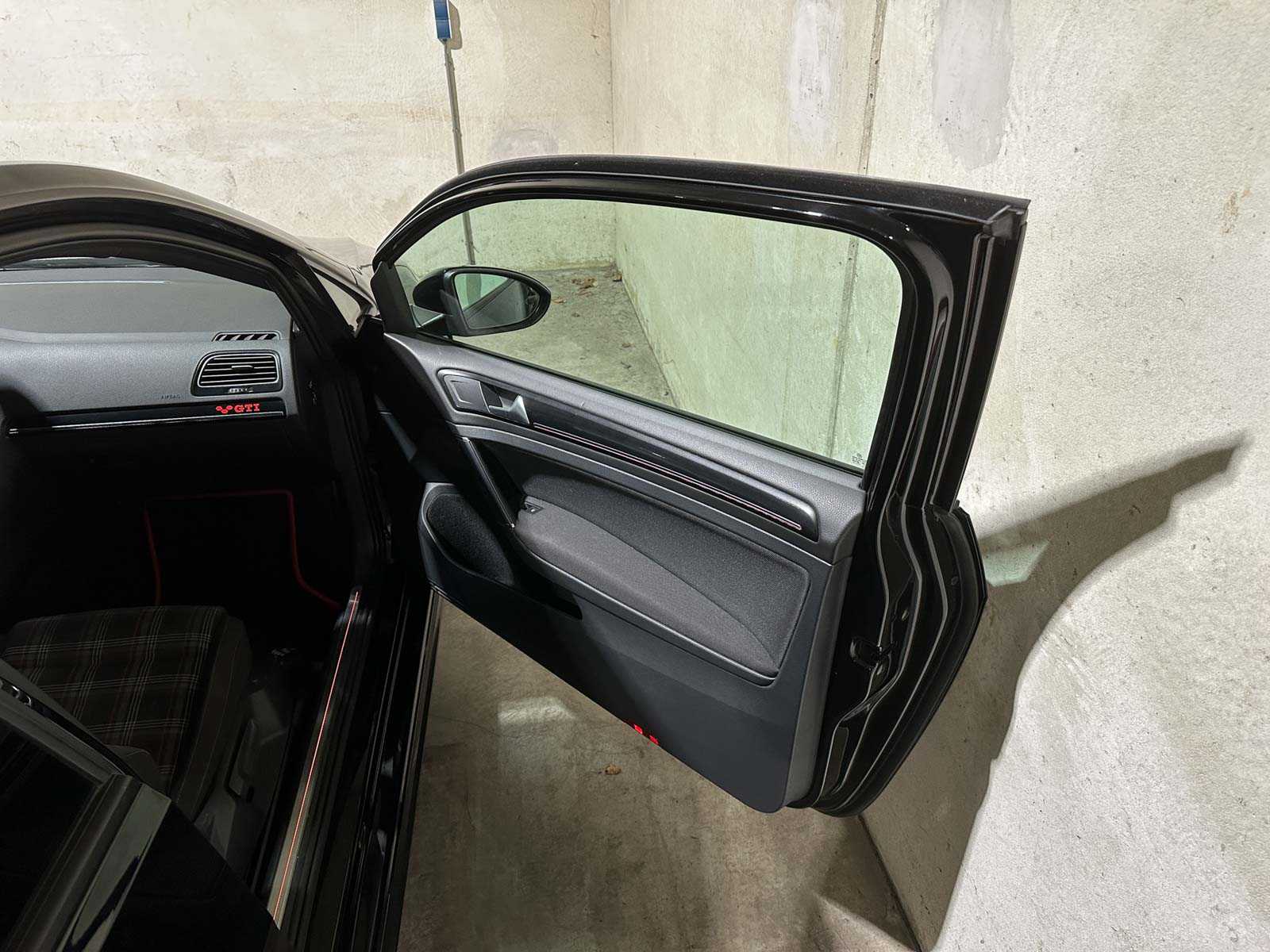 Volkswagen Golf GTI Performance (VII / MK7 / Golf 7) 396pk 2014