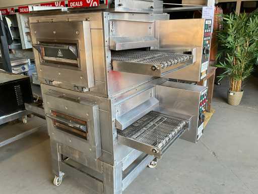Zanolli Synthesis 08/50V pizza oven with conveyor belt (2x)
