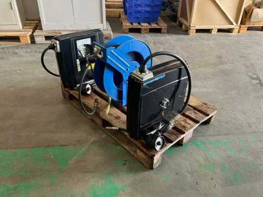 Hose reel (3x)