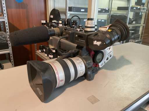 Canon XL 1s Camcorder