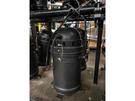 PAR - 64 Streep Zwart 4-kanaal. - PAR koplamp (4x)