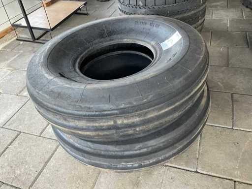 Superking F-2 Tire (2x)