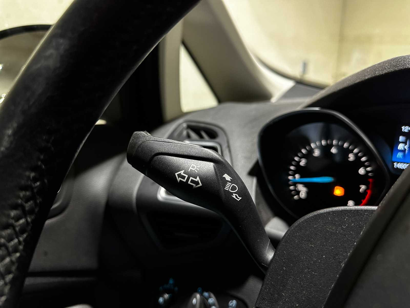 Ford C-Max 1.0 Titanium 125 PS 2018 (Original-NL), RX-873-X