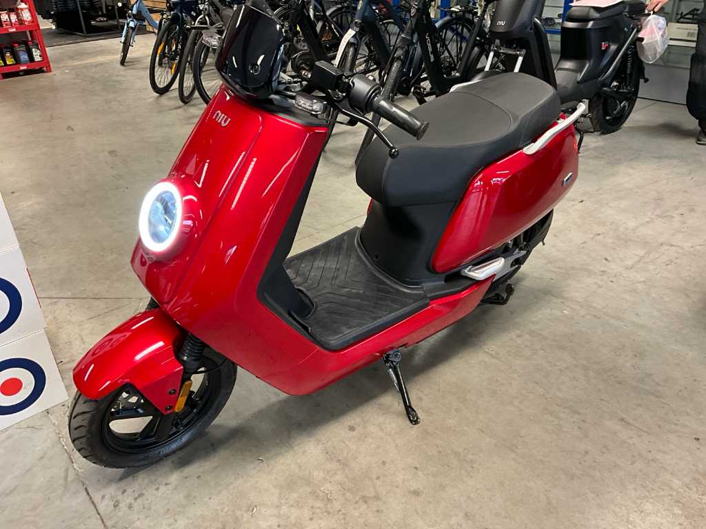 2022 Niu NQI 6026 E-scooter