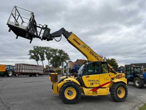 2005 New Holland LM1740 Verreiker
