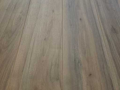 19 m² Laminatbrett – 1285 x 192 x 10 mm