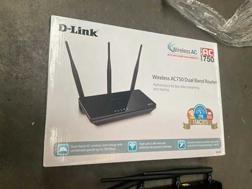 D-Link AC750 en DIR-809 Router (2x)