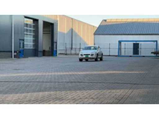 af4d9109-a664-49dc-89bc-fa1984a5d675.mp4