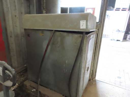 Roth Werke - 1990 - Réservoir diesel 1000L