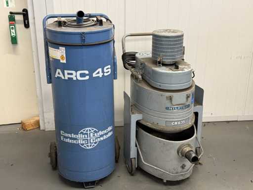   2 aspiratoare industriale