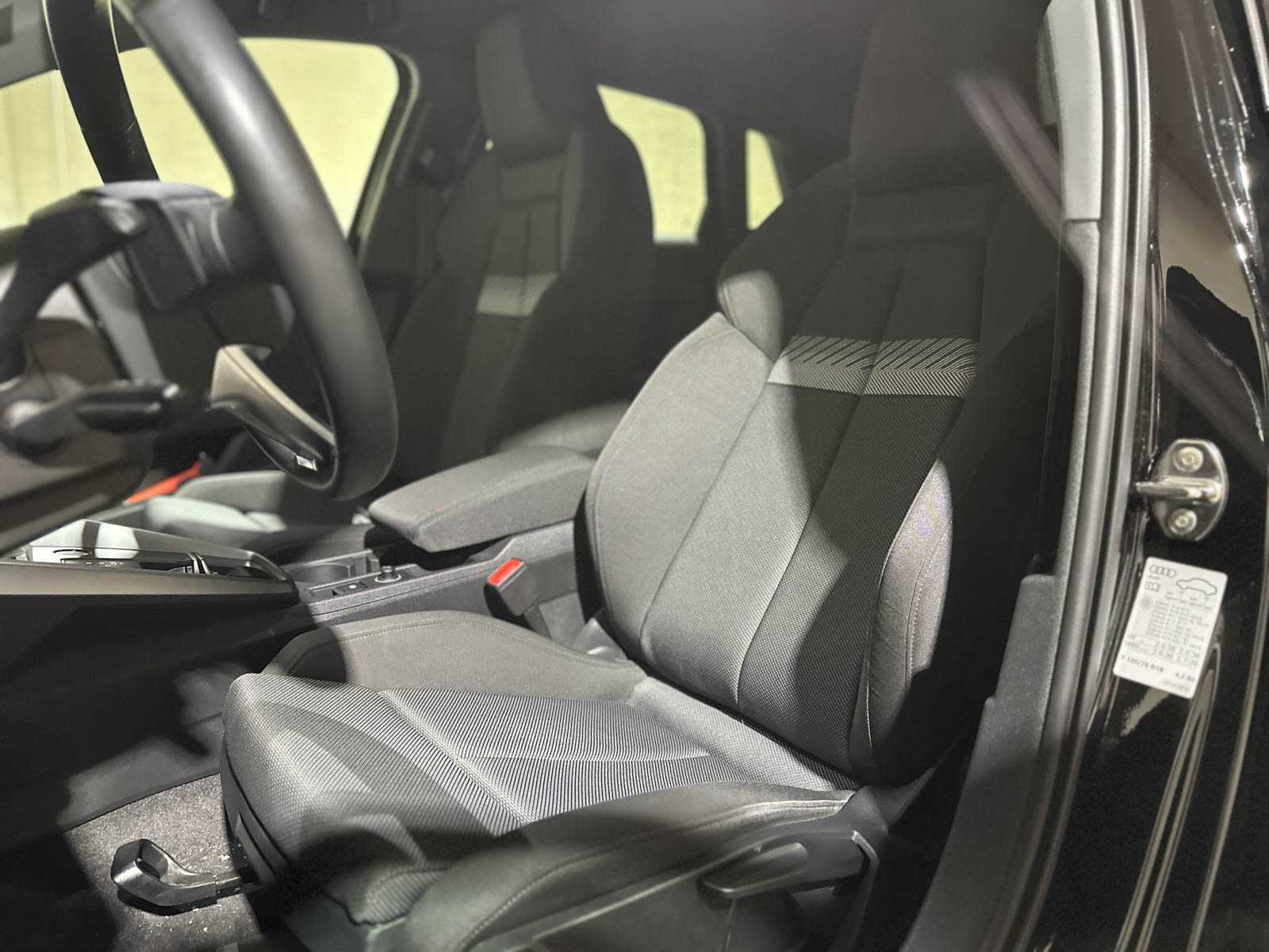 Audi A3 Sportback 30 TFSI S tronic Advanced Edition 5D 110pk 2022 (Origineel-NL), P-268-BP