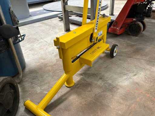 Orit 4300 -ES Blocksplitter