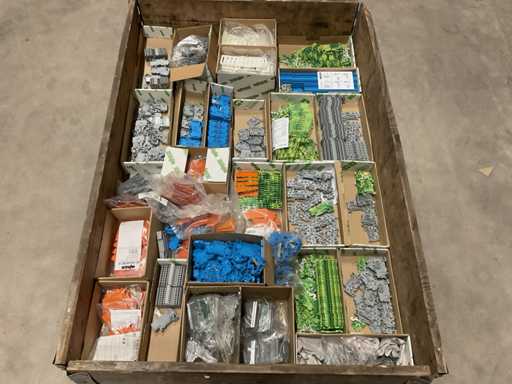 Partij installatiemateriaal