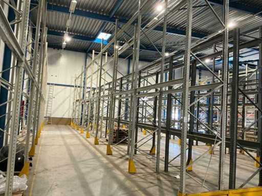 Pallet racking