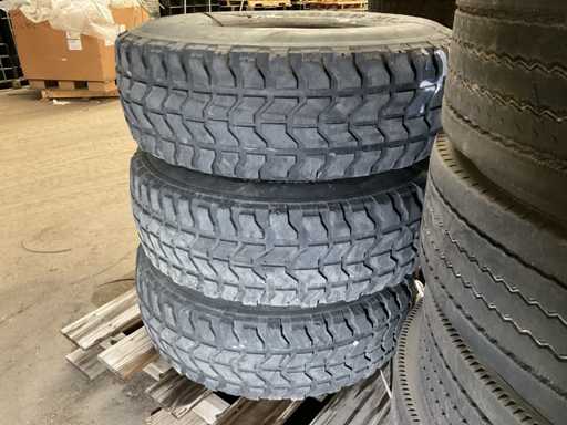 Banda del Buon Anno (3 volte)