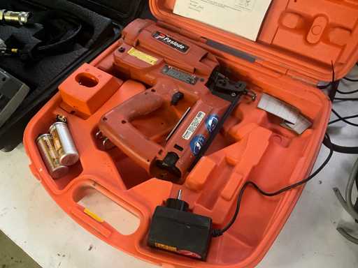 Paslode IM 250 II Nail Gun