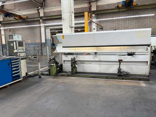 SCHENCK H 40 BU Balancing Machine