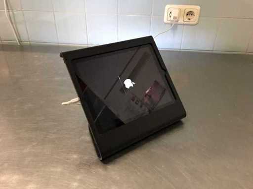 Apple MR7F2 NF/A Ipad 6th generation Tablet