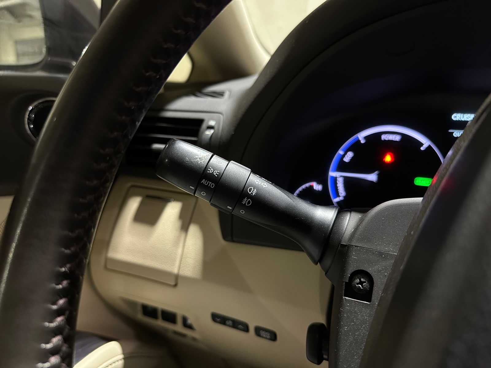 Lexus RX 450h 4WD Executive Edition 249hp 2013, 2-KZH-17