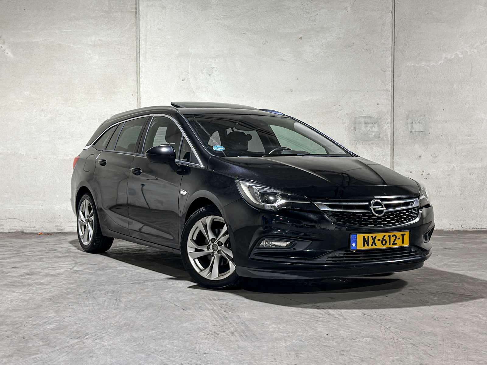 Opel Astra Sports Tourer 1.0 Innovation 105pk 2017 (Origineel-NL) Automaat, NX-612-T
