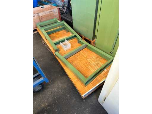 unknown - Workbenches