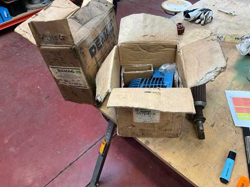 DeMag rijmotor, duwloopkat en rotor PK10