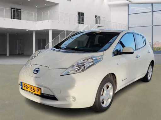 Nissan LEAF Acenta 30 kWh, PB-165-P