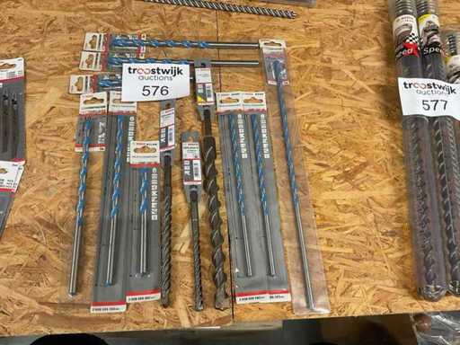 1 x Charge Mauerbohrer