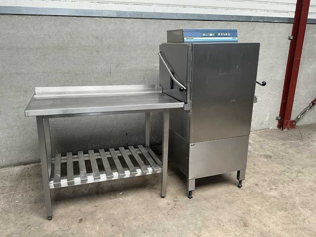 Winterhalter GS 41/4 Rack dishwasher with feeding table