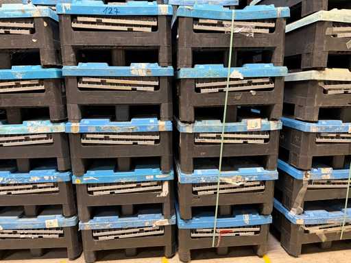  PLASTIC LARGE LOAD CARRIERS Plastic / Stacking containers