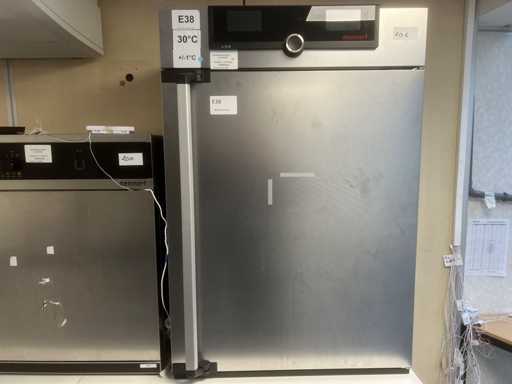 Piekarnik MEMMERT IN160plus