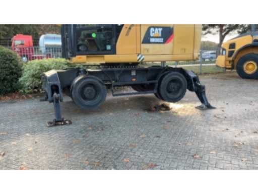 653fd5f5-4a4e-4359-af60-e5de86154ac7.mp4