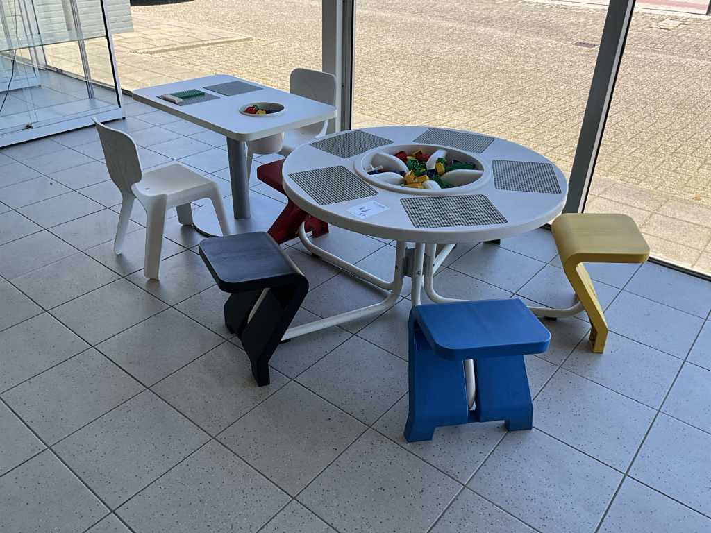 Kindertafel (2x)