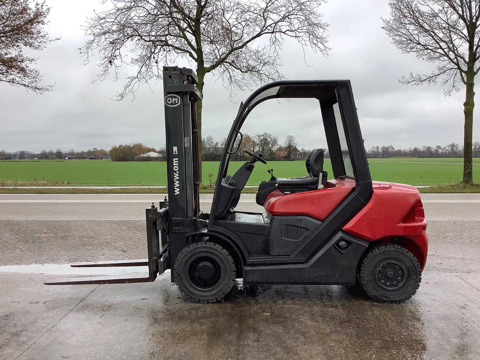 2011 OM CARRELI ELEVATORI 7.D 50 Forklift
