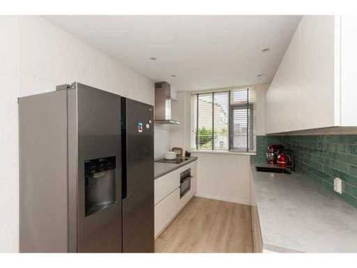 Keuken met apparatuur