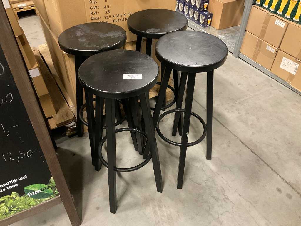 Bar stools (4x)