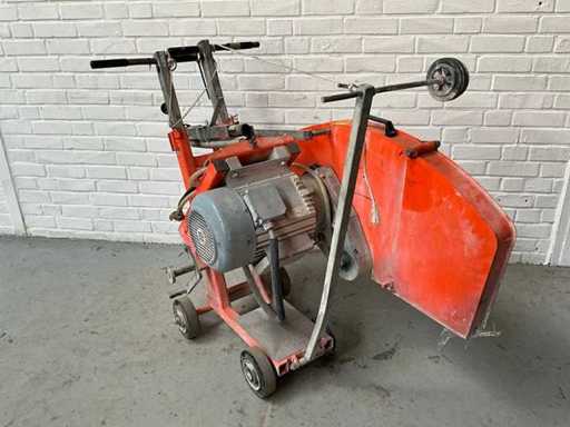 Lissmac CompactCut 400E Floor Cutter