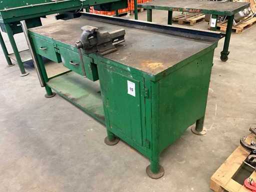 Welding table